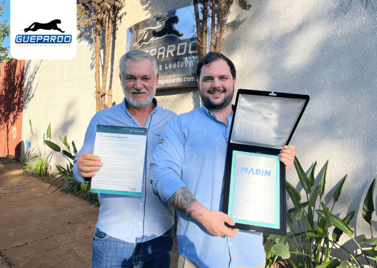 Guepardo recebe o Sustainable Certification MABIN, projetando a redução de 12,86 toneladas de CO₂ em 20 anos. Descubra mais sobre essa conquista e o impacto positivo da energia solar.